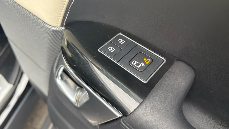 Land Rover Range Rover Sport 3.0 D300 Autobiography Dynamic 5dr Auto Diesel Estate